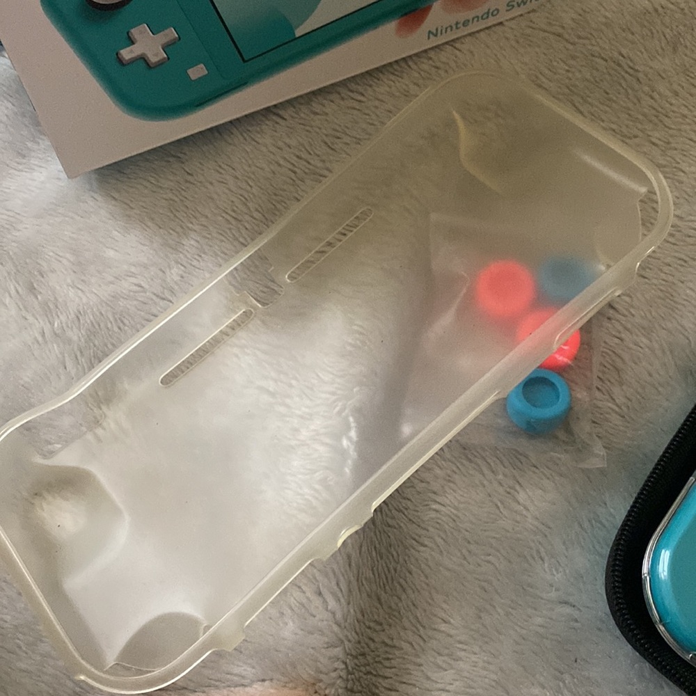 Nintendo Switch Light Turquoise - Picture 8 of 10